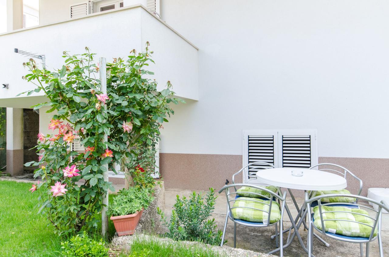 Apartments Mateo Baska Voda Exterior photo