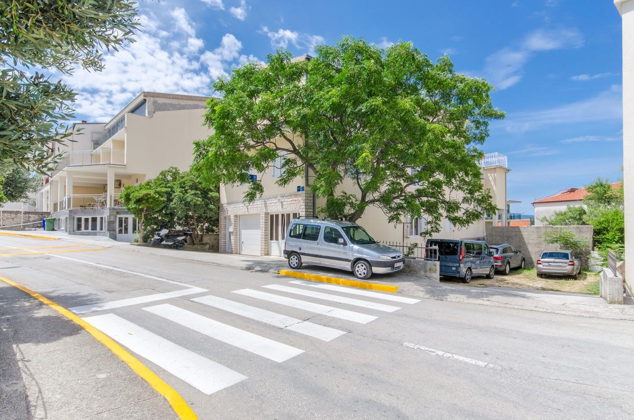 Apartments Mateo Baska Voda Exterior photo